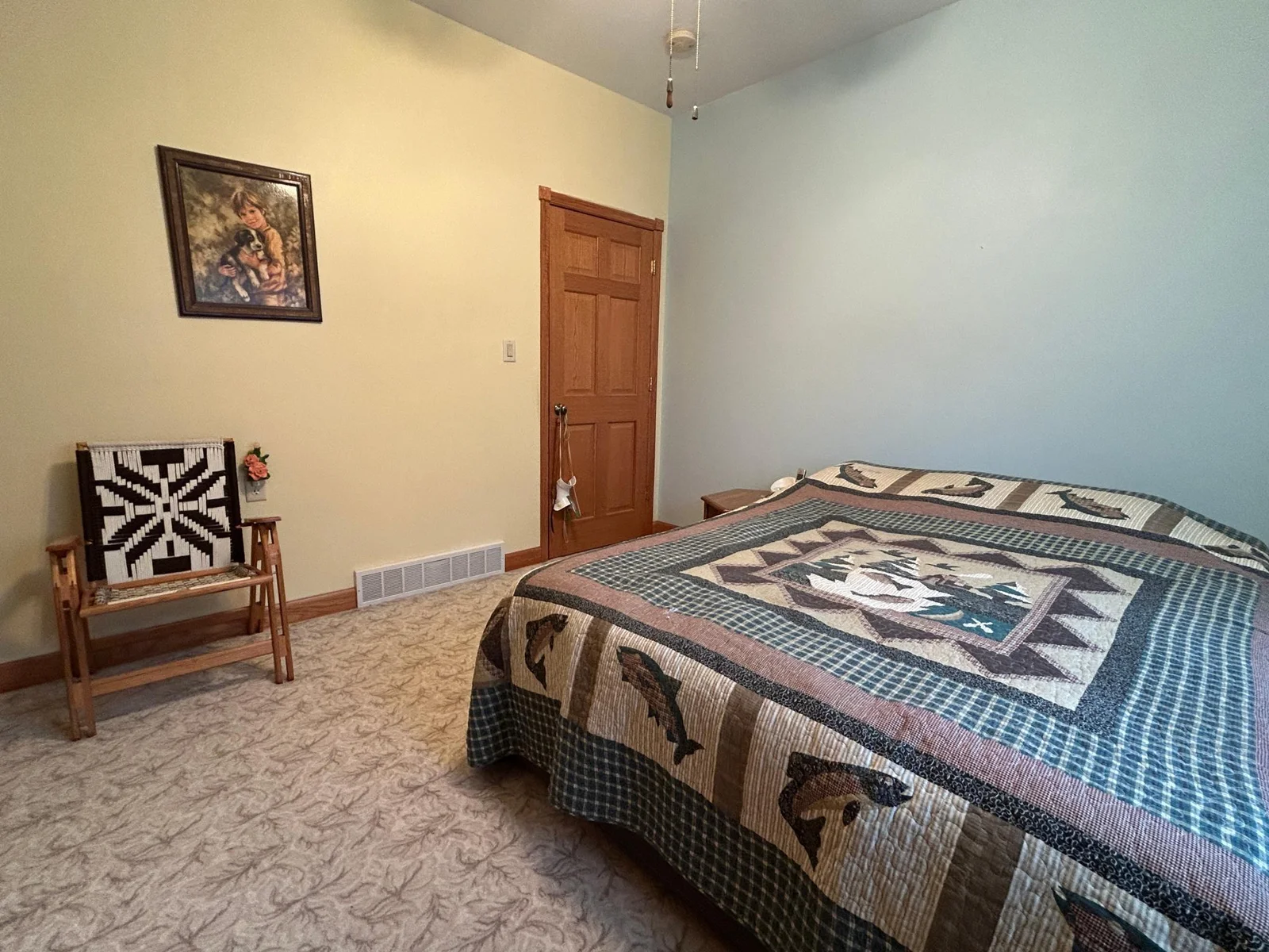 Bedroom 2.JPG