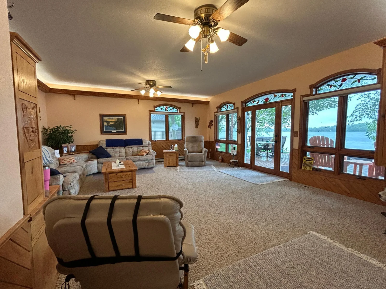 Huge Living Room.JPG