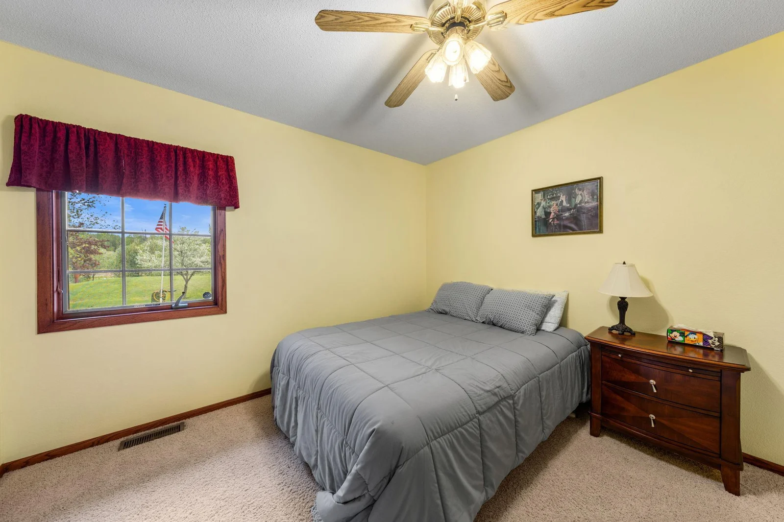 Main Floor Bedroom #2
