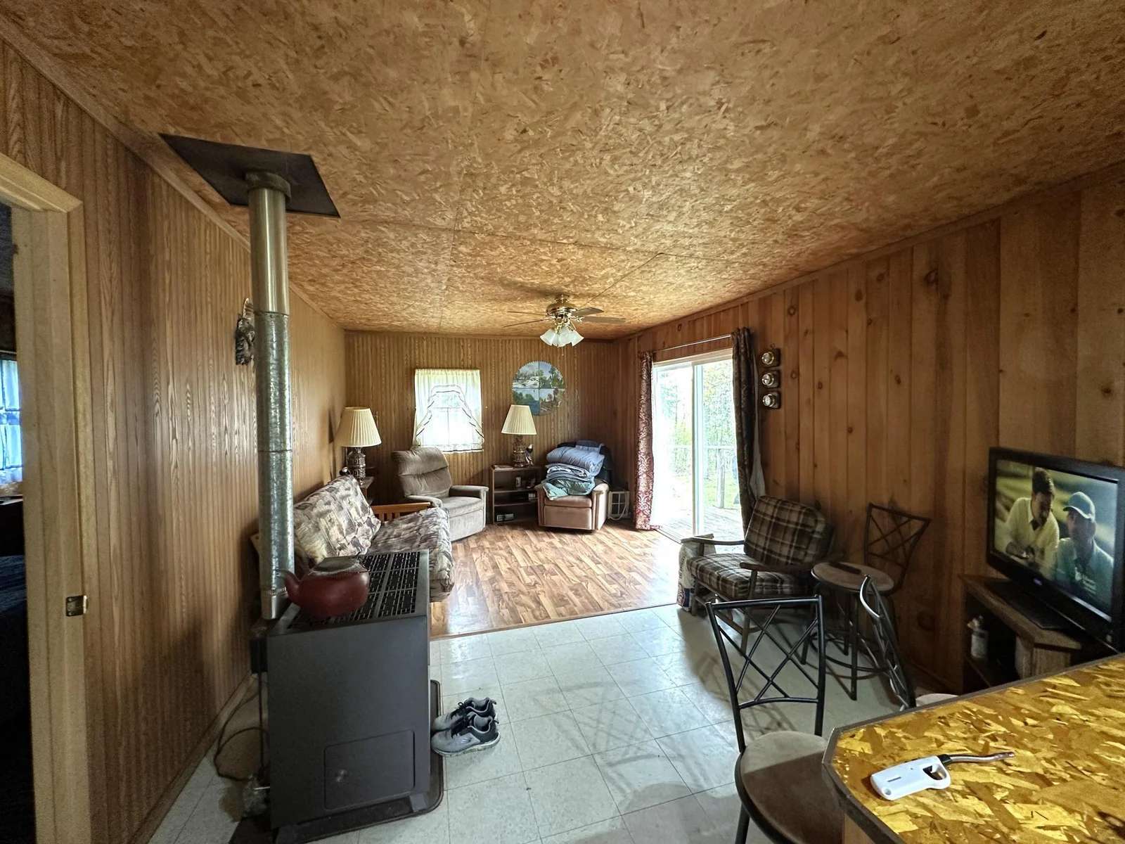 1529 Riddell Rd Living Room 1 .JPG