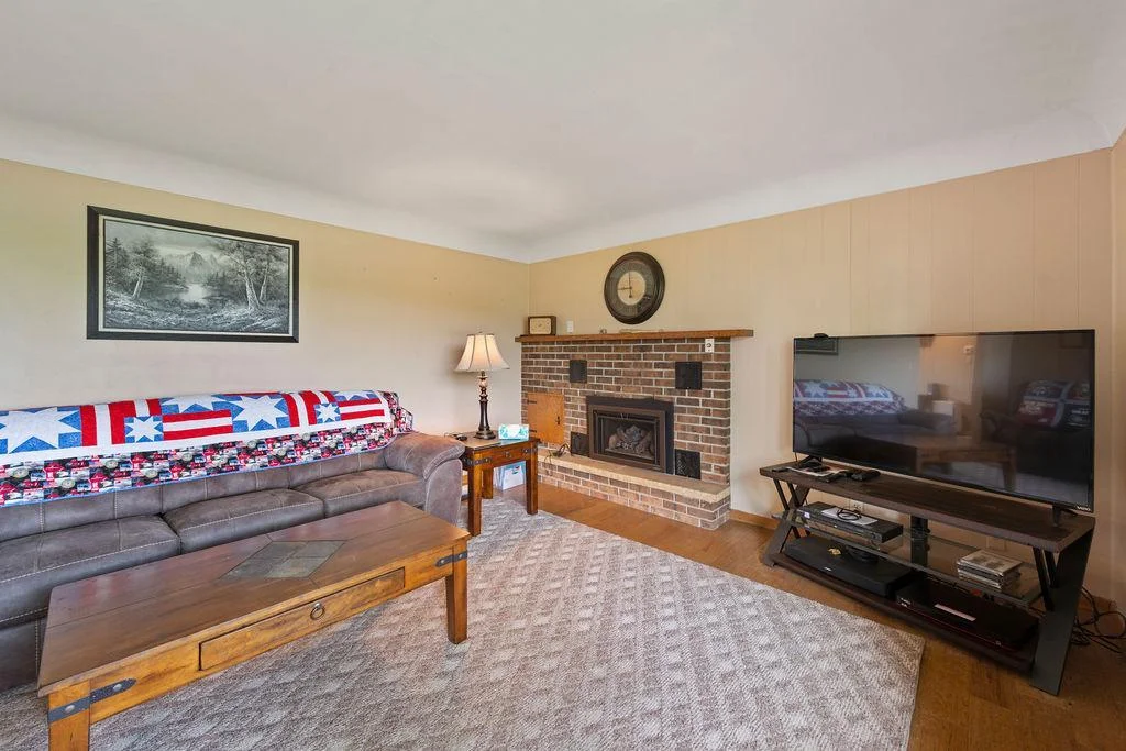 Gas Fireplace to Cozy Up Too and Take the Chill Off!