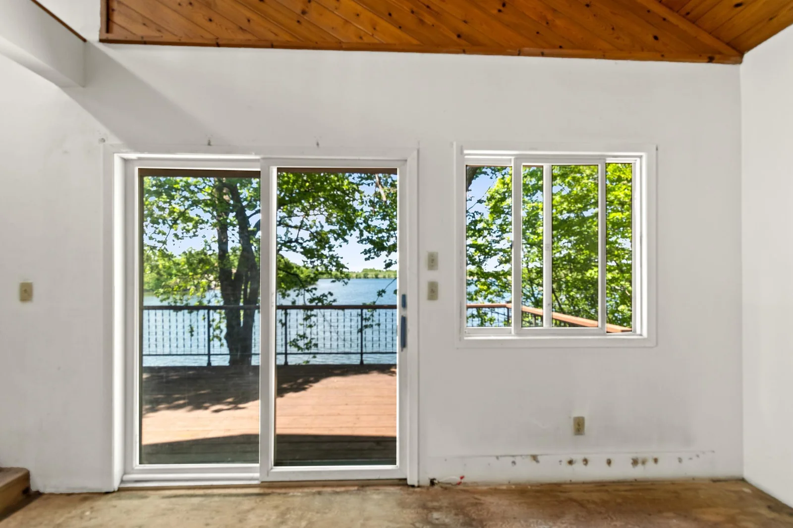 Living room over Lake