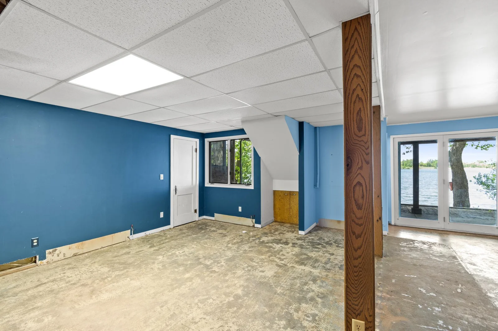 LL Family Room