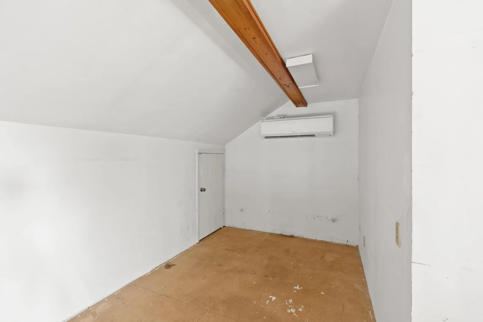 Loft nook