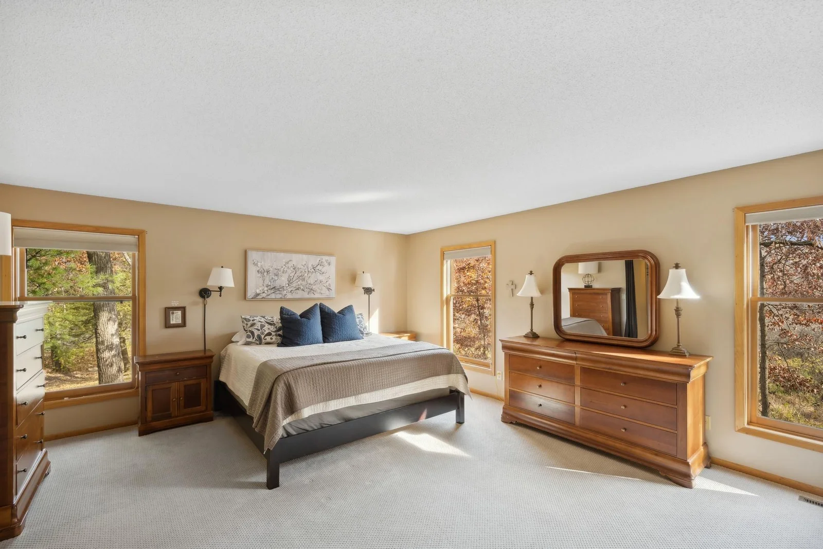 large owner's suite
