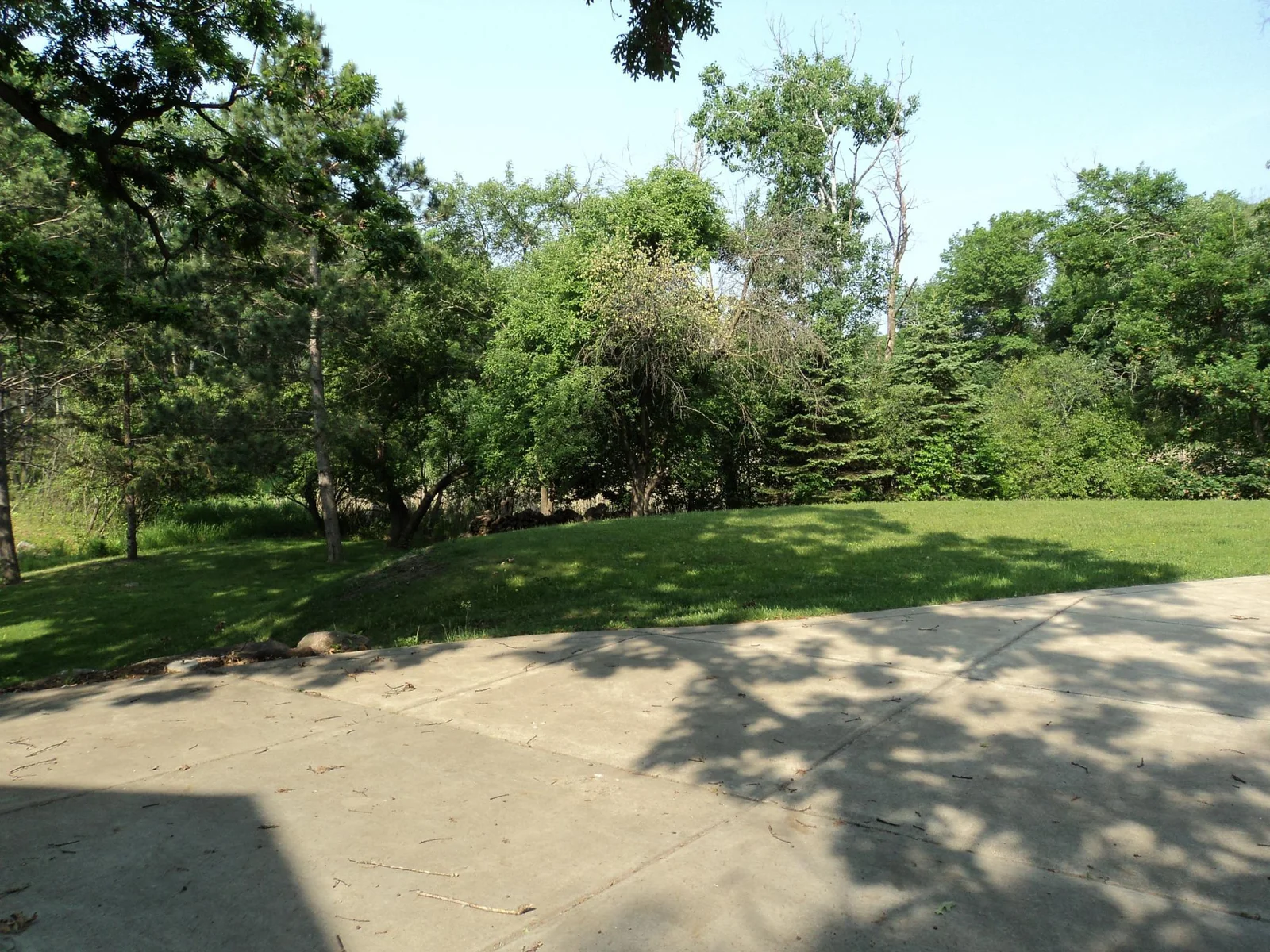 Thumbnail photo 9
