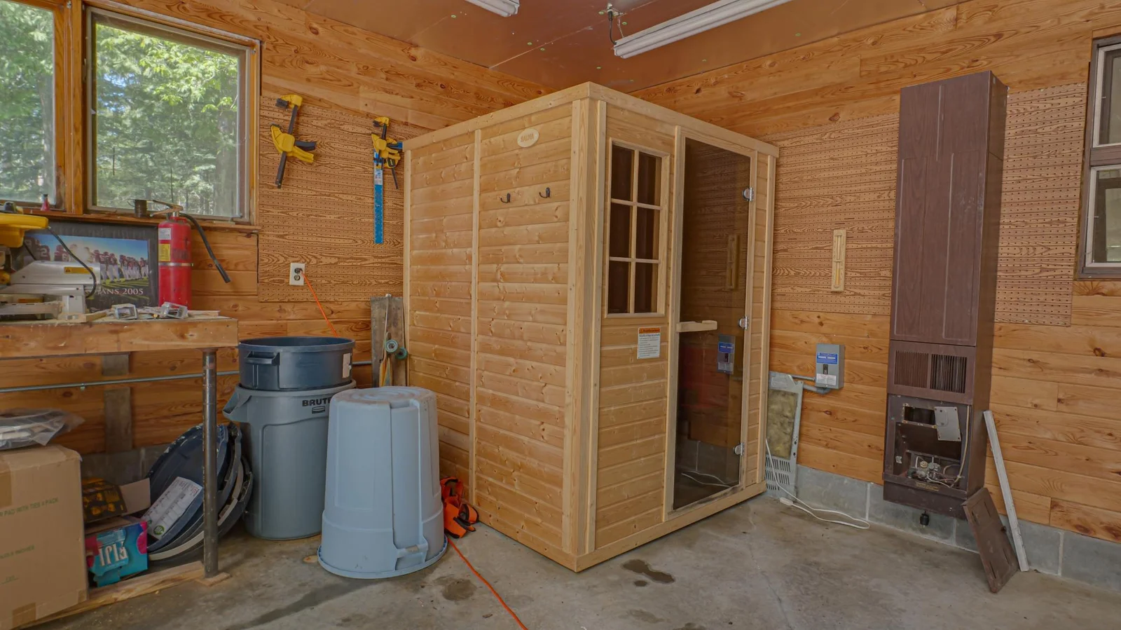 Garage sauna