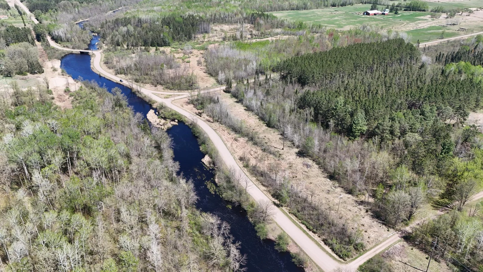 dji_fly_20250513_123310_0057_1747160023612_photo.jpeg