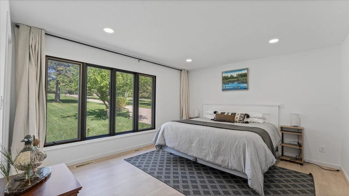 Main Floor Bedroom #2