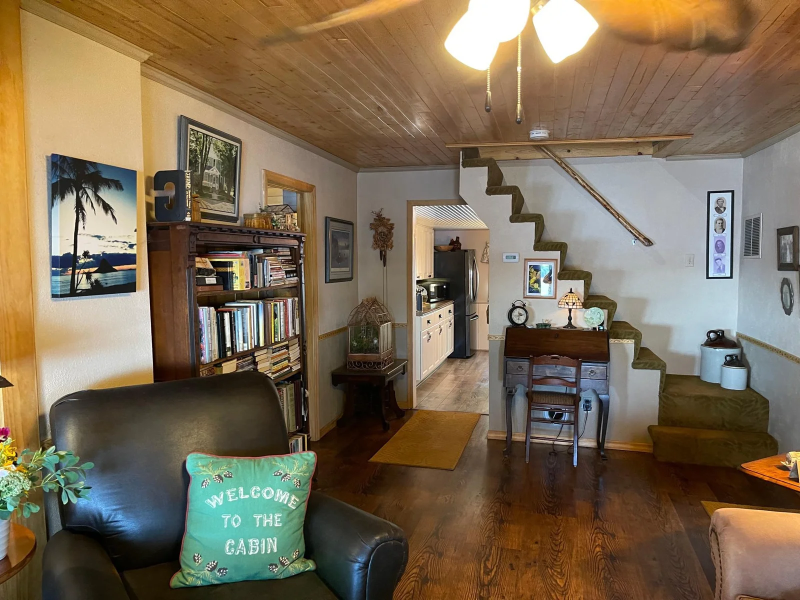 Entry area.
