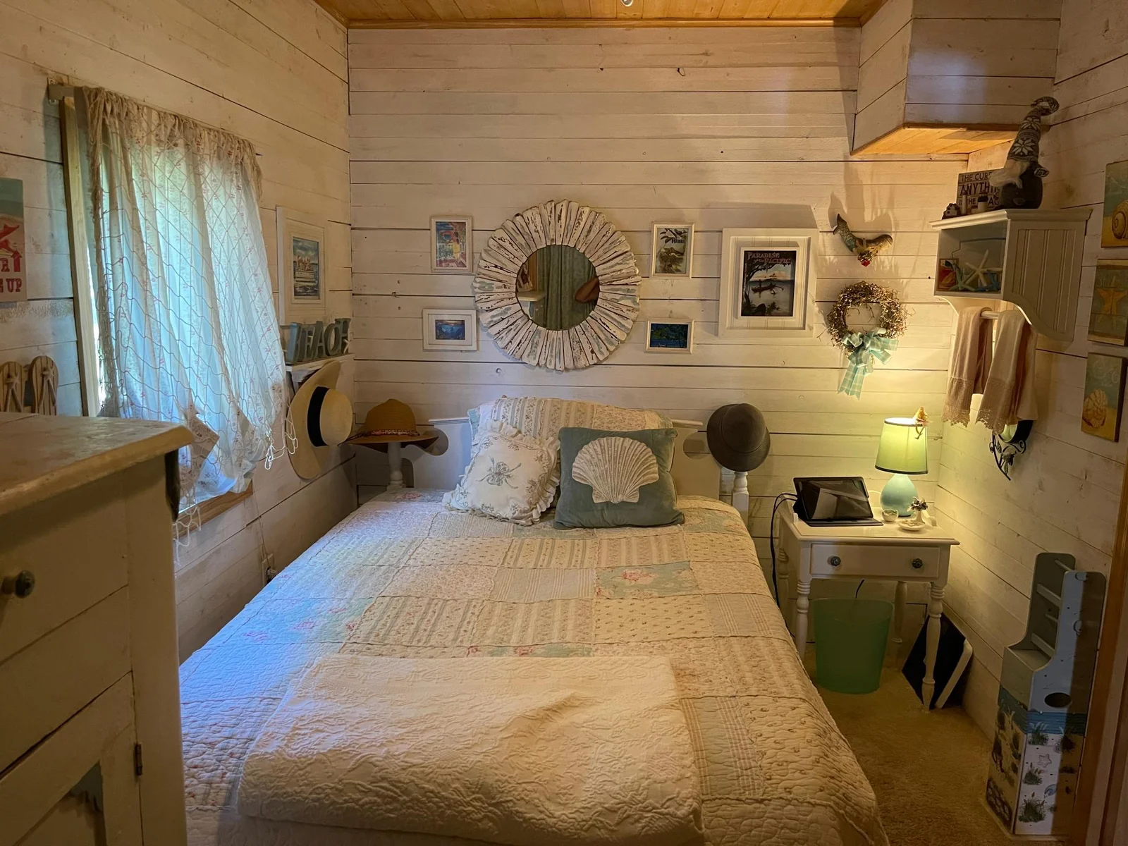 2nd bedroom main floor
