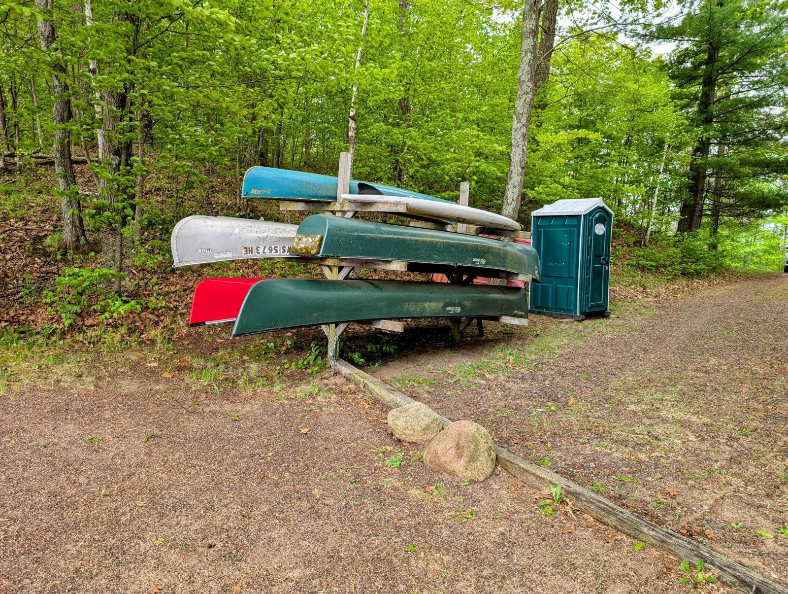 Lake canoes.jpg