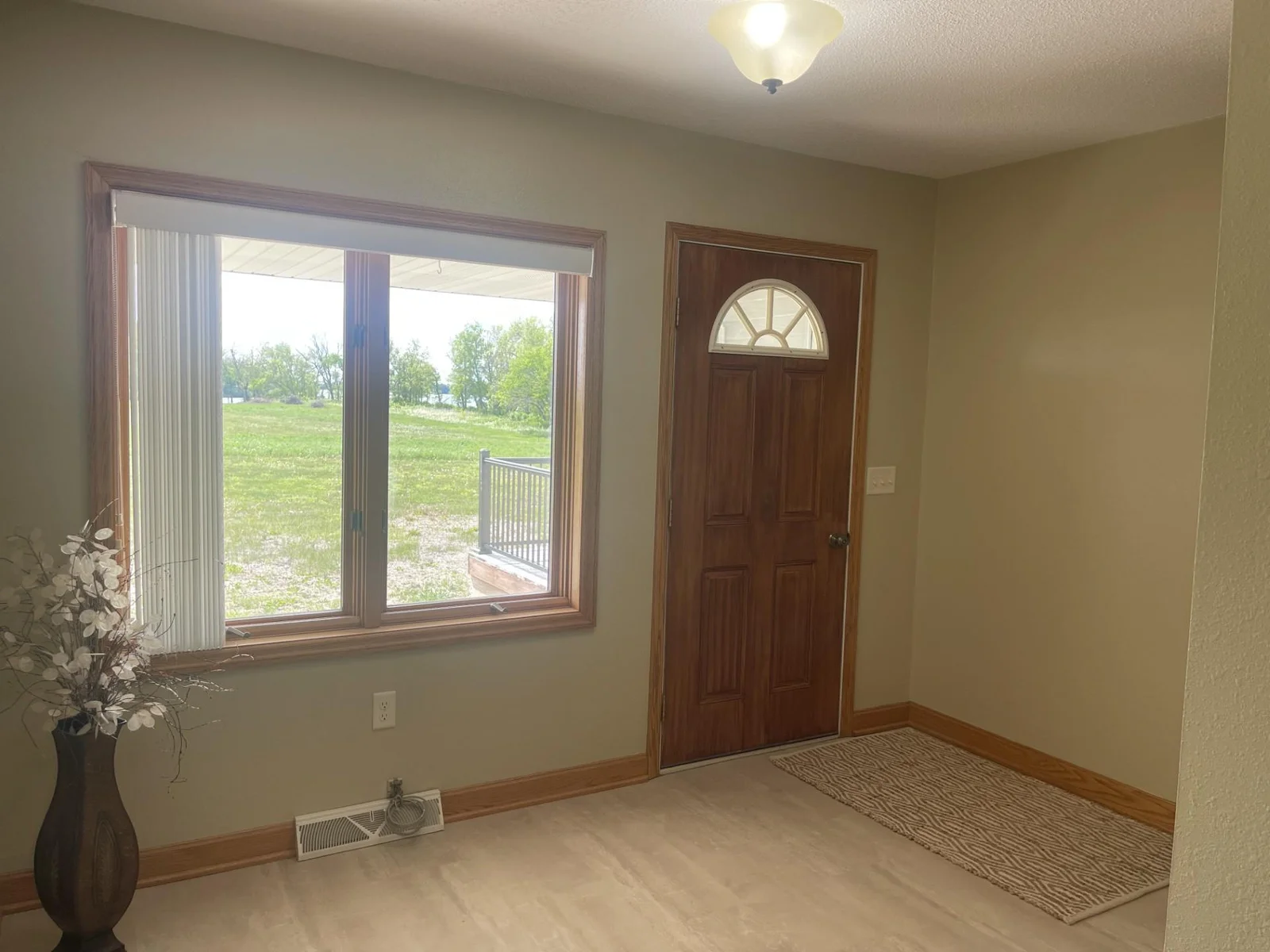 22 lake front entry view.jpg