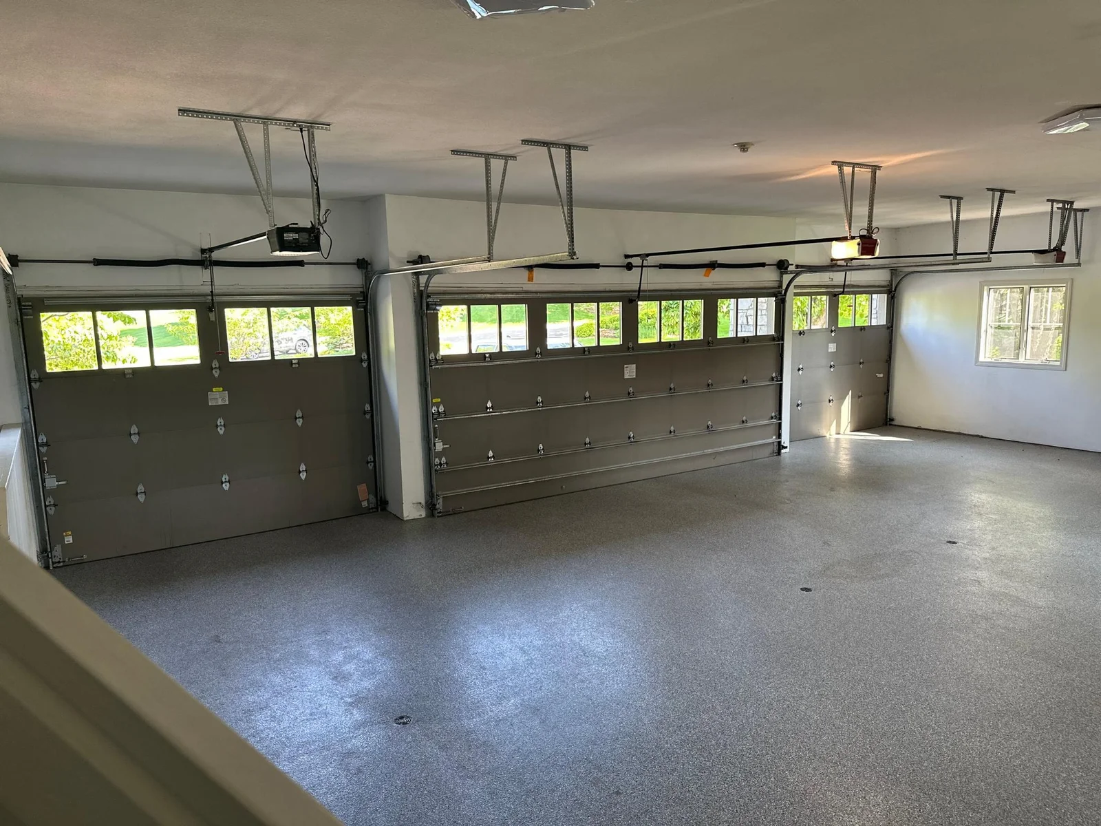upper garage