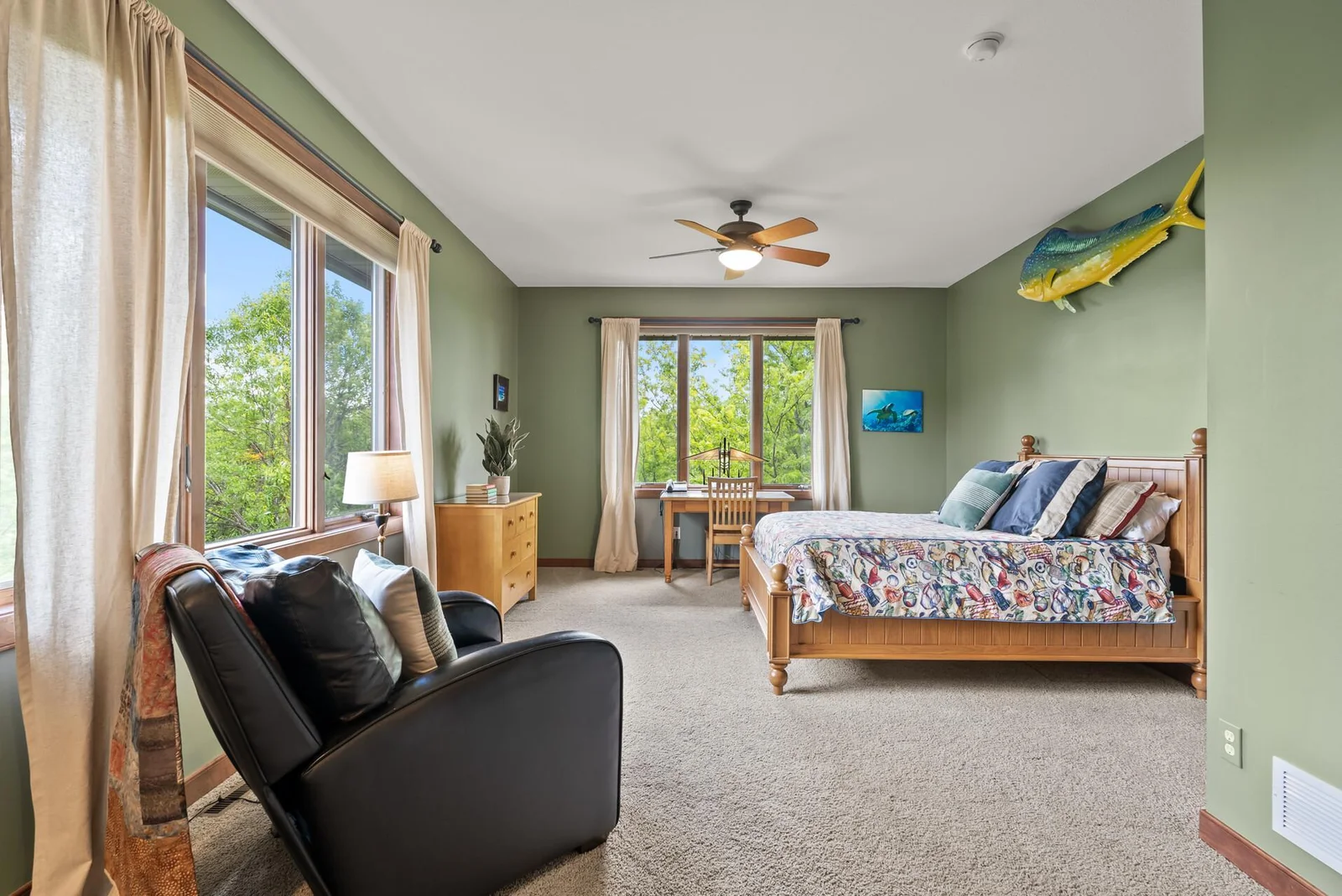 2nd east wing bedroom