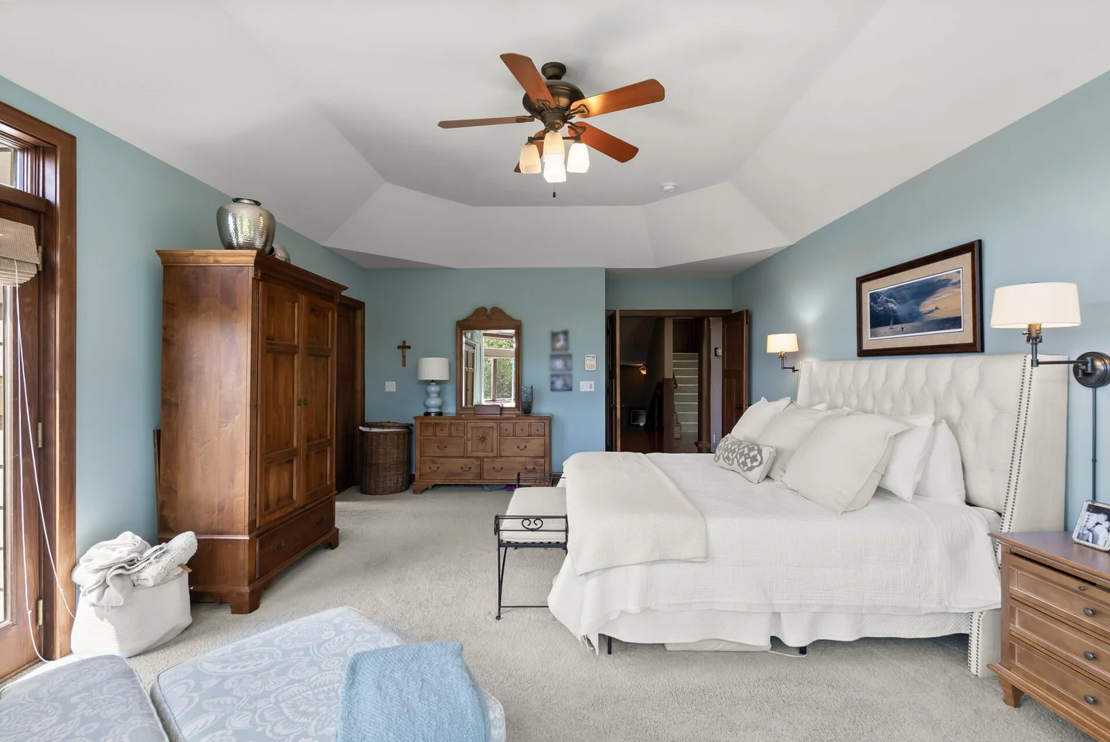 Another beautiful ceiling