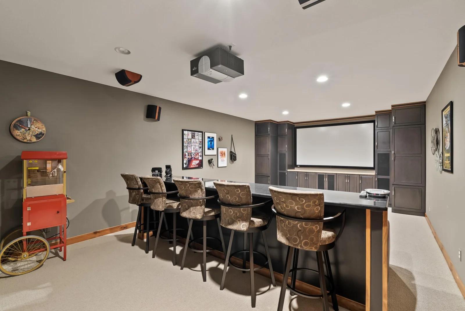 Theater room is ready to entertain
