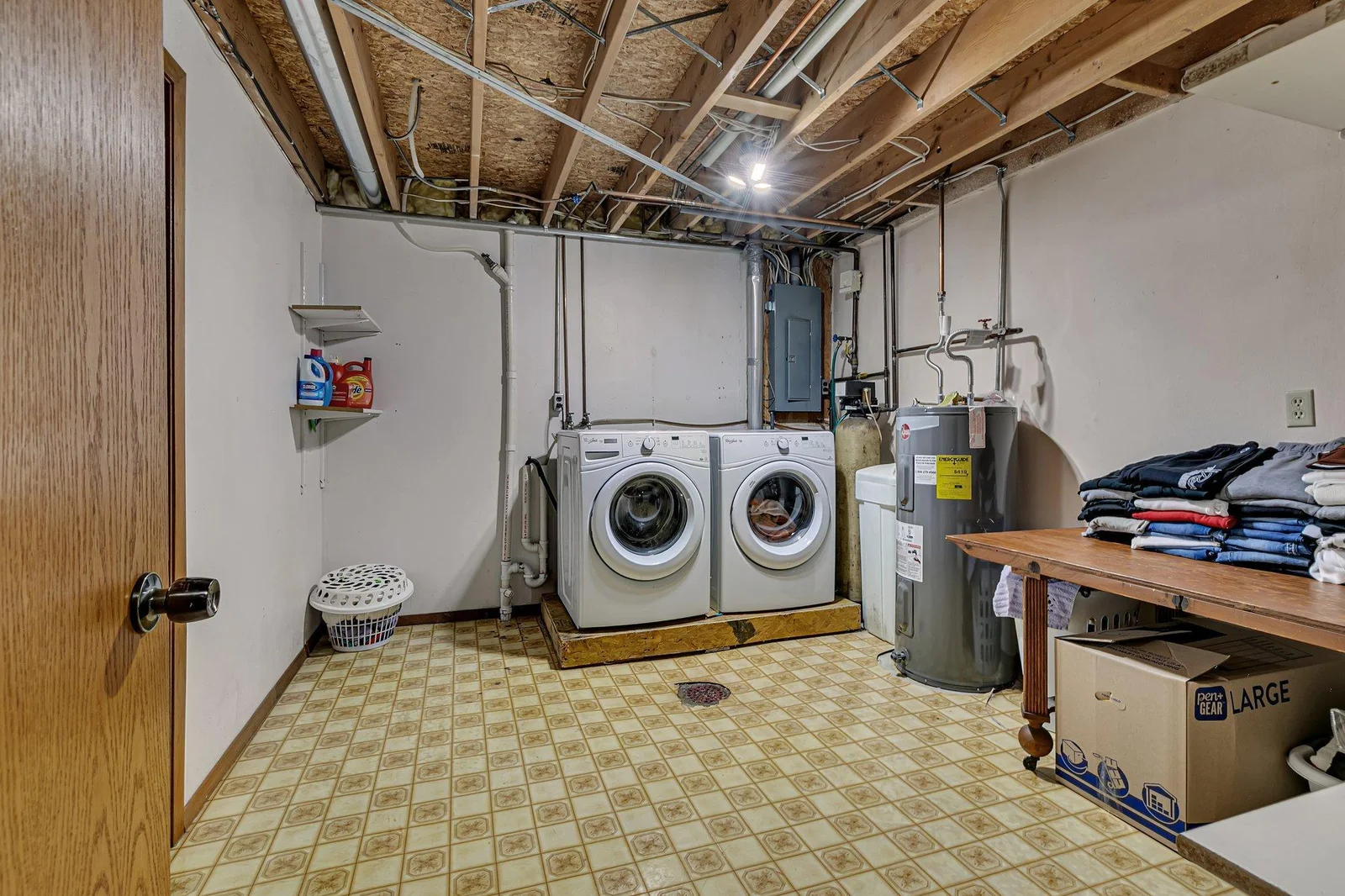 Large laundry/ utility room