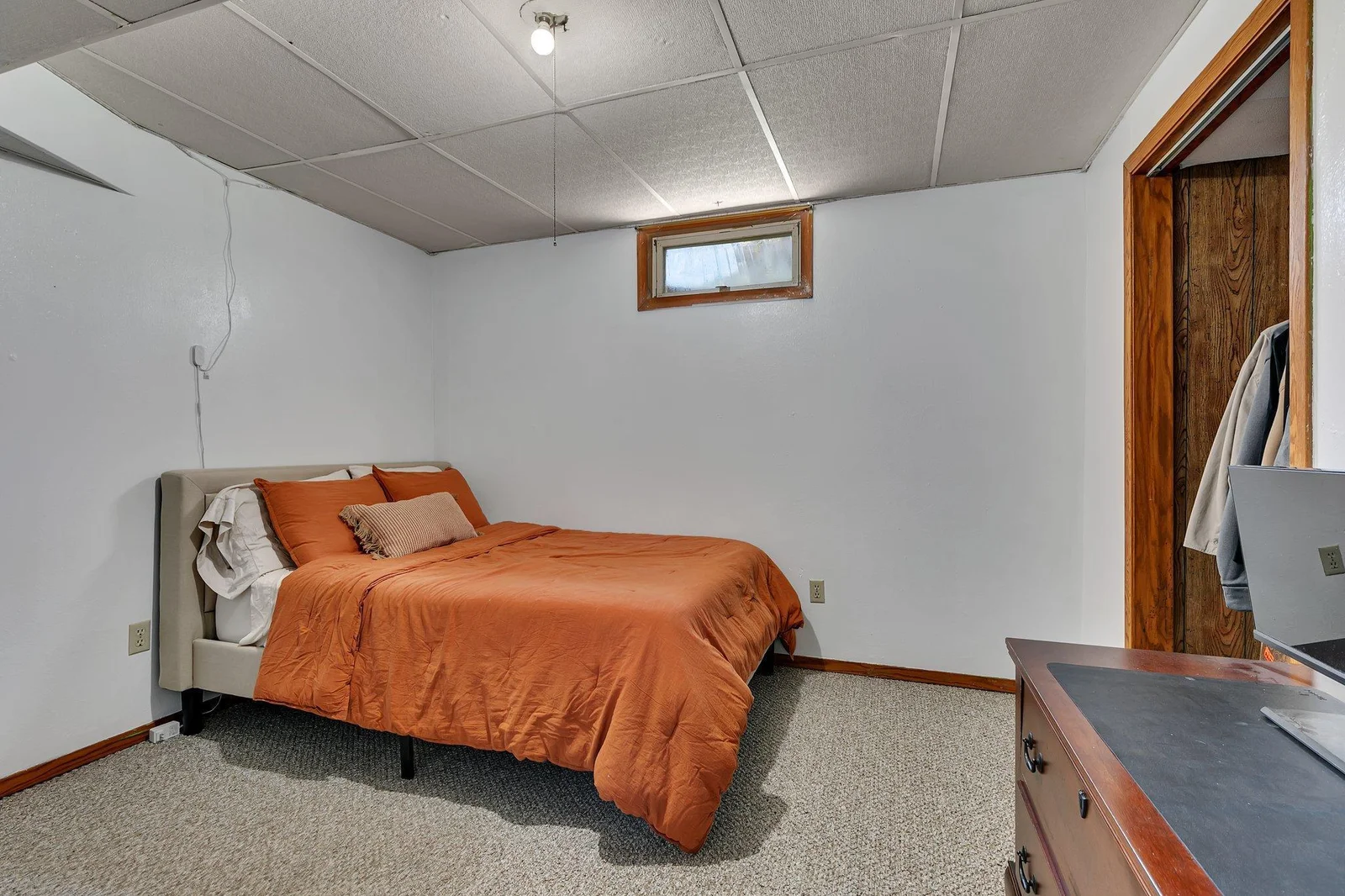Extra room in lower level