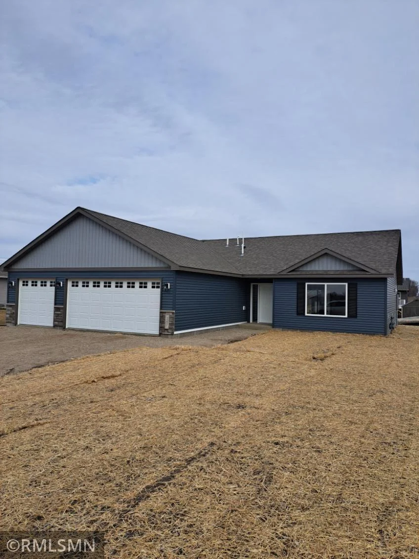 90 Balsam Lane, Madison Lake