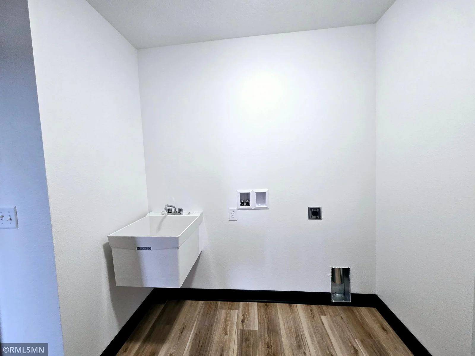*NOT SUBJECT PROPERTY* Listing pictures are of previous models. Inquire for actual finishes and layout.