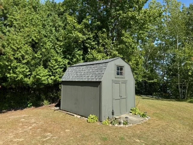 Storage shed