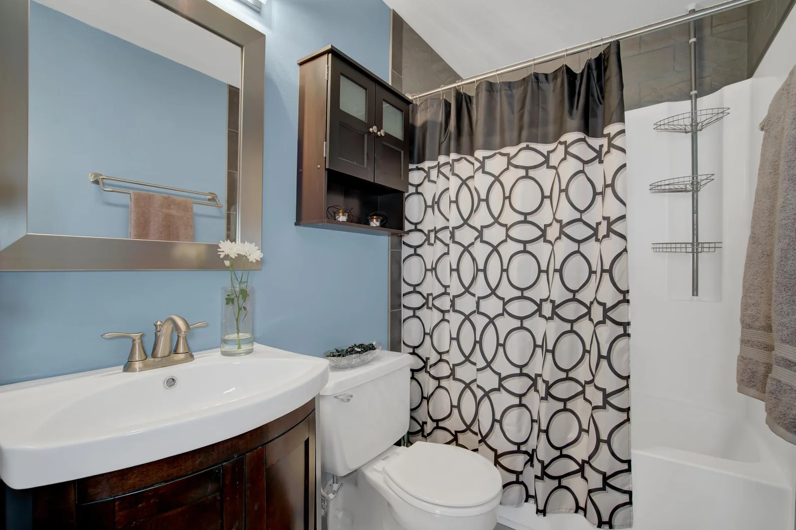 Cute bath room with storage