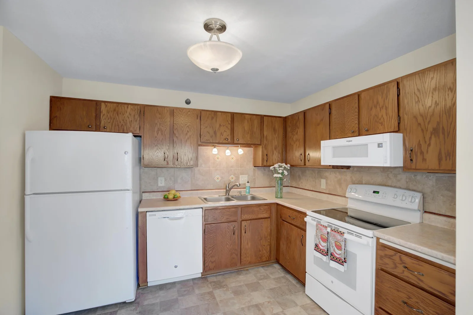 Plenty of kitchen space!