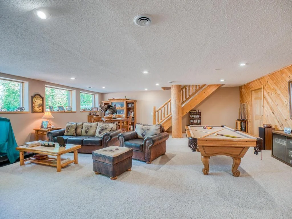 lower family room.jpg