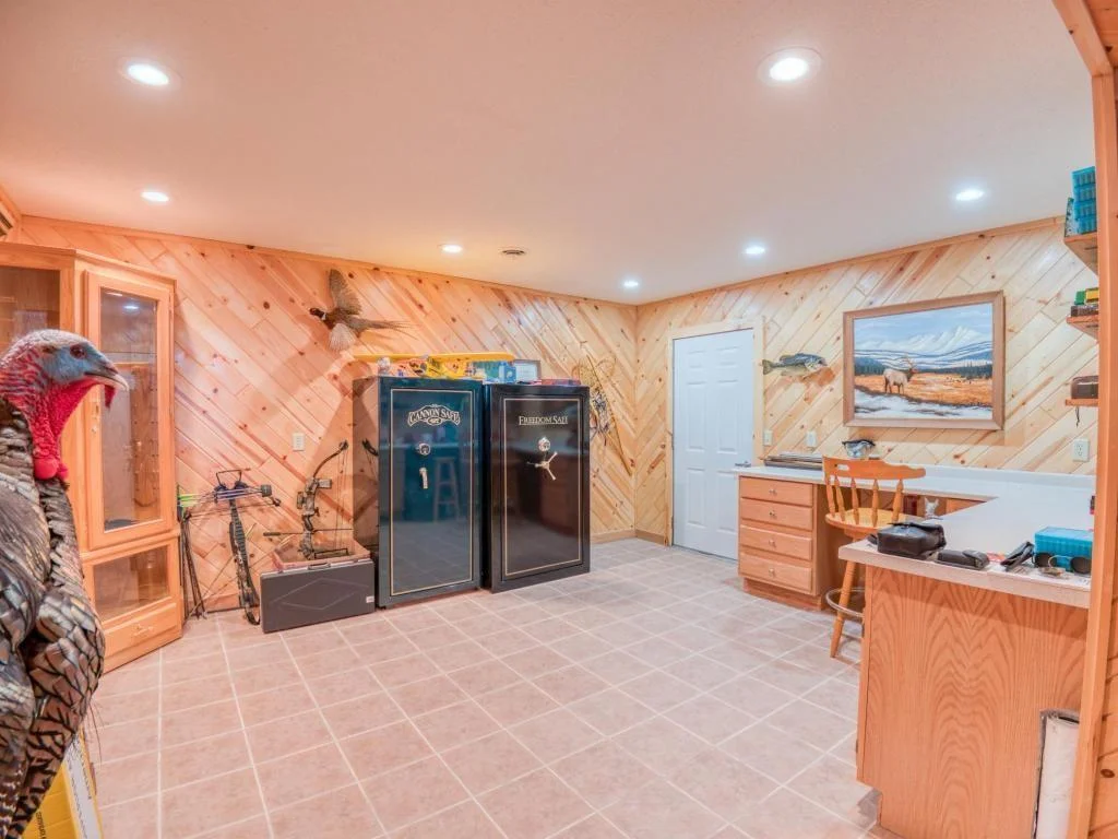 Gun room w safe room.jpg