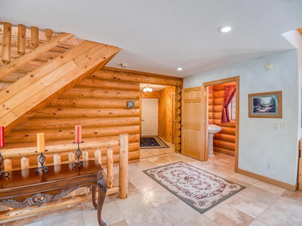 living room to lower.jpg
