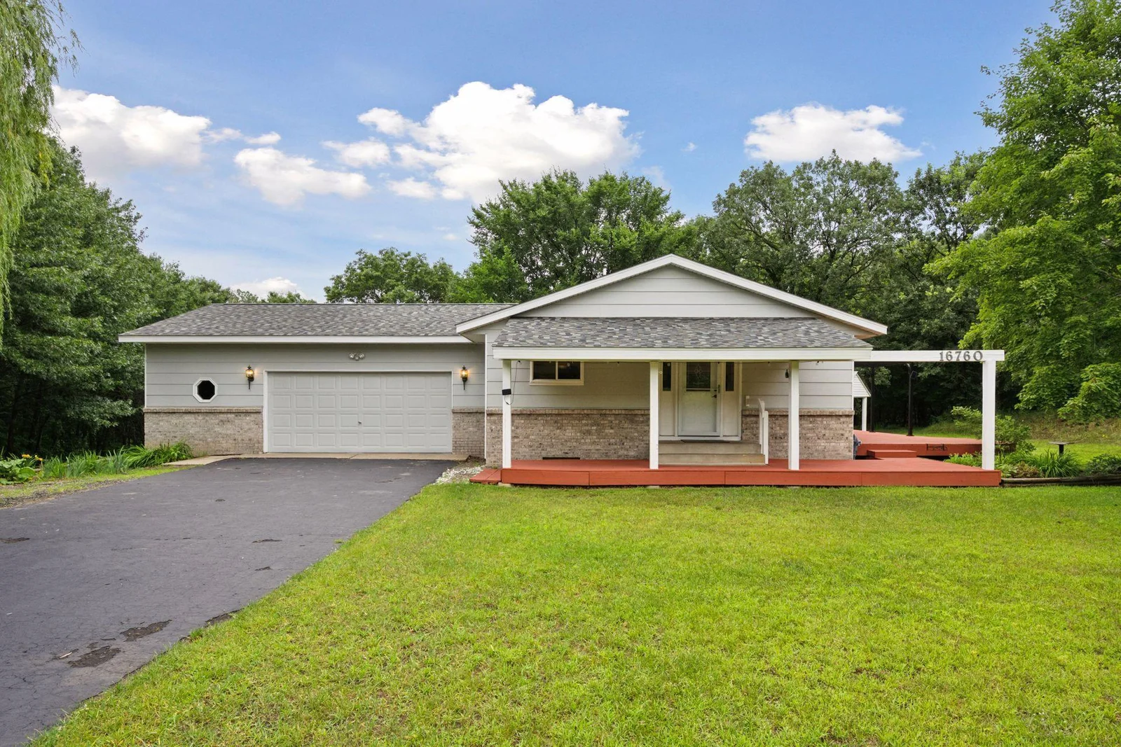 16760 203rd Avenue - Front of Home