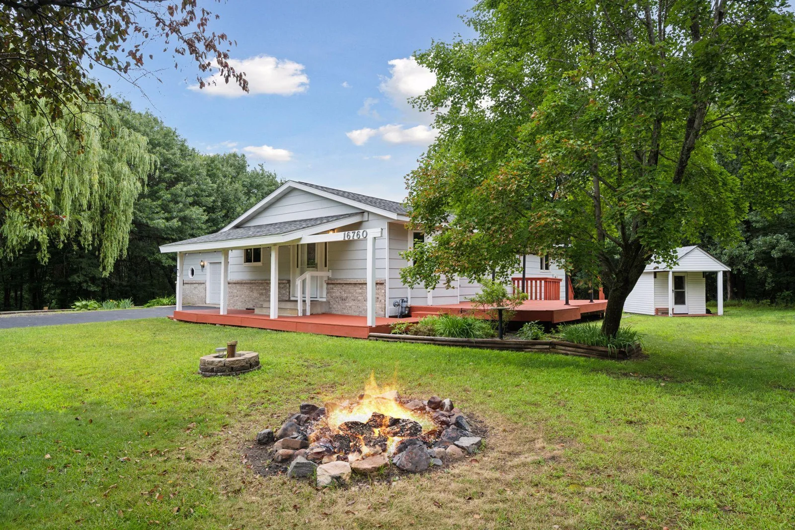 16760 203rd Avenue - Enjoy a bonfire