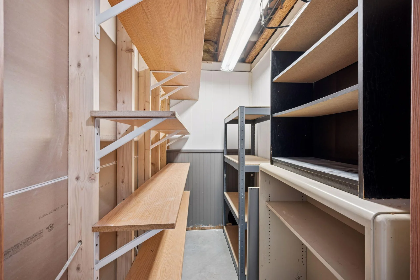 16760 203rd Avenue - Lower-Level Storage Room