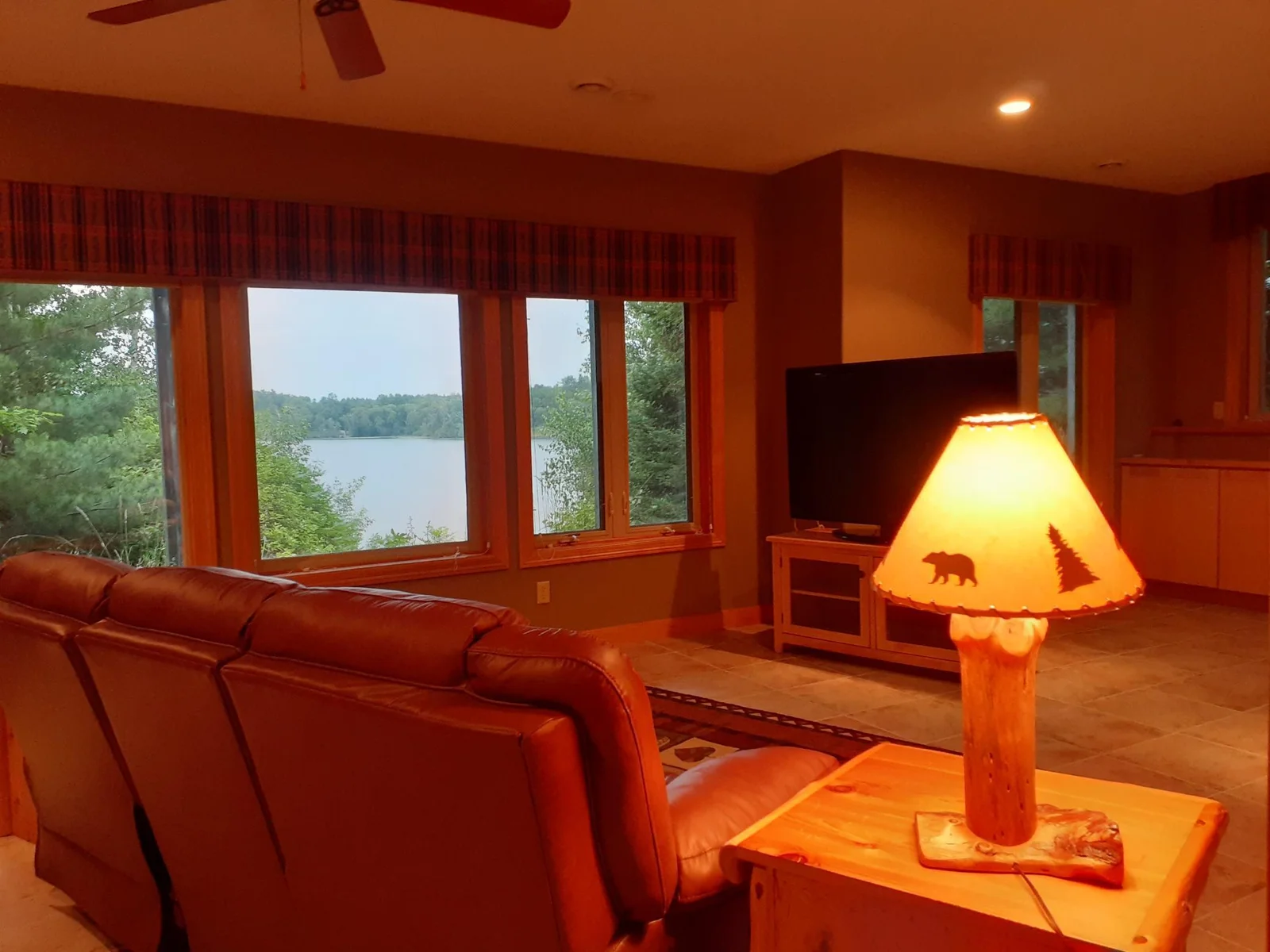 Family Room Lake View.jpg