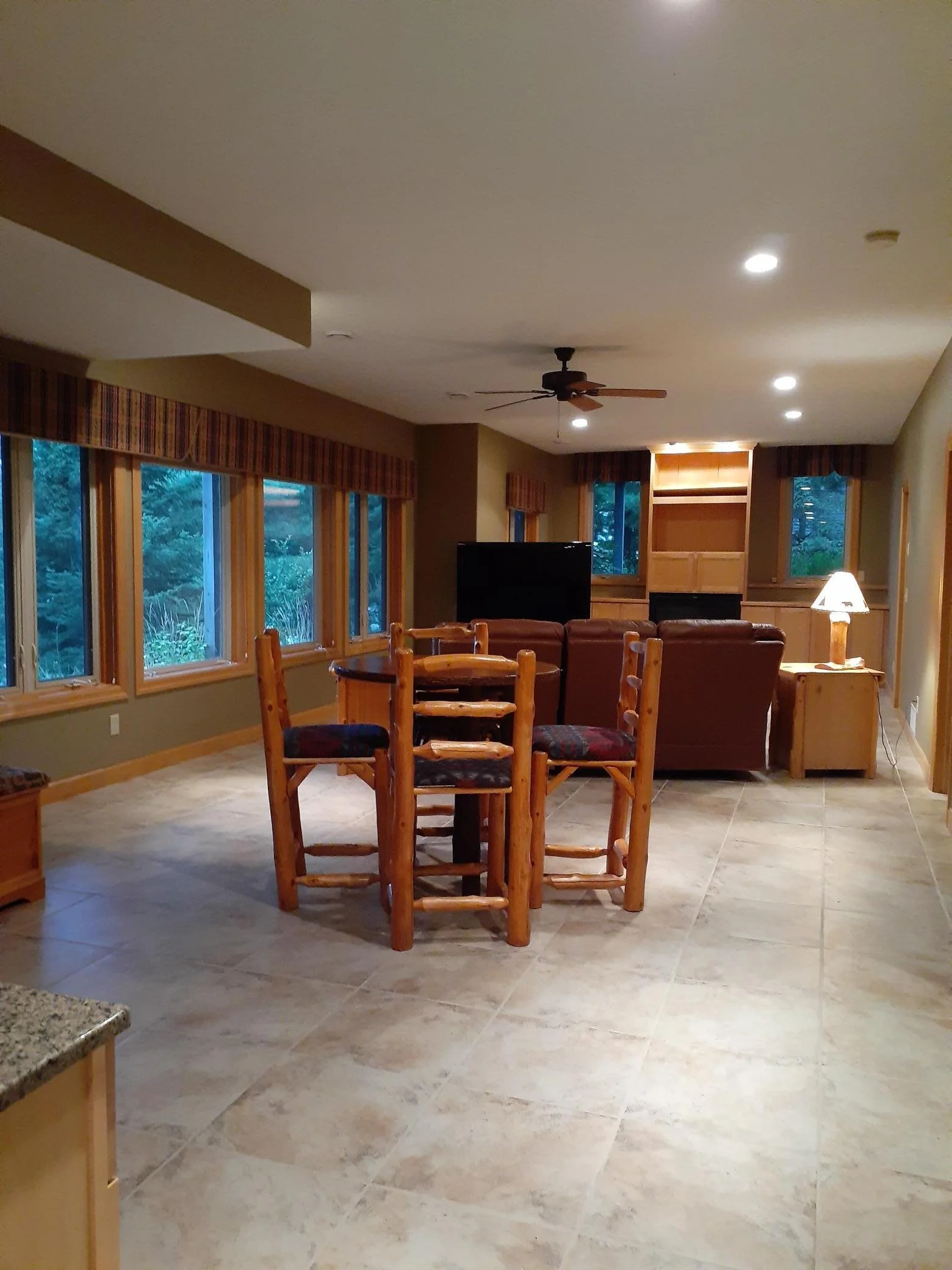 Family Room.jpg