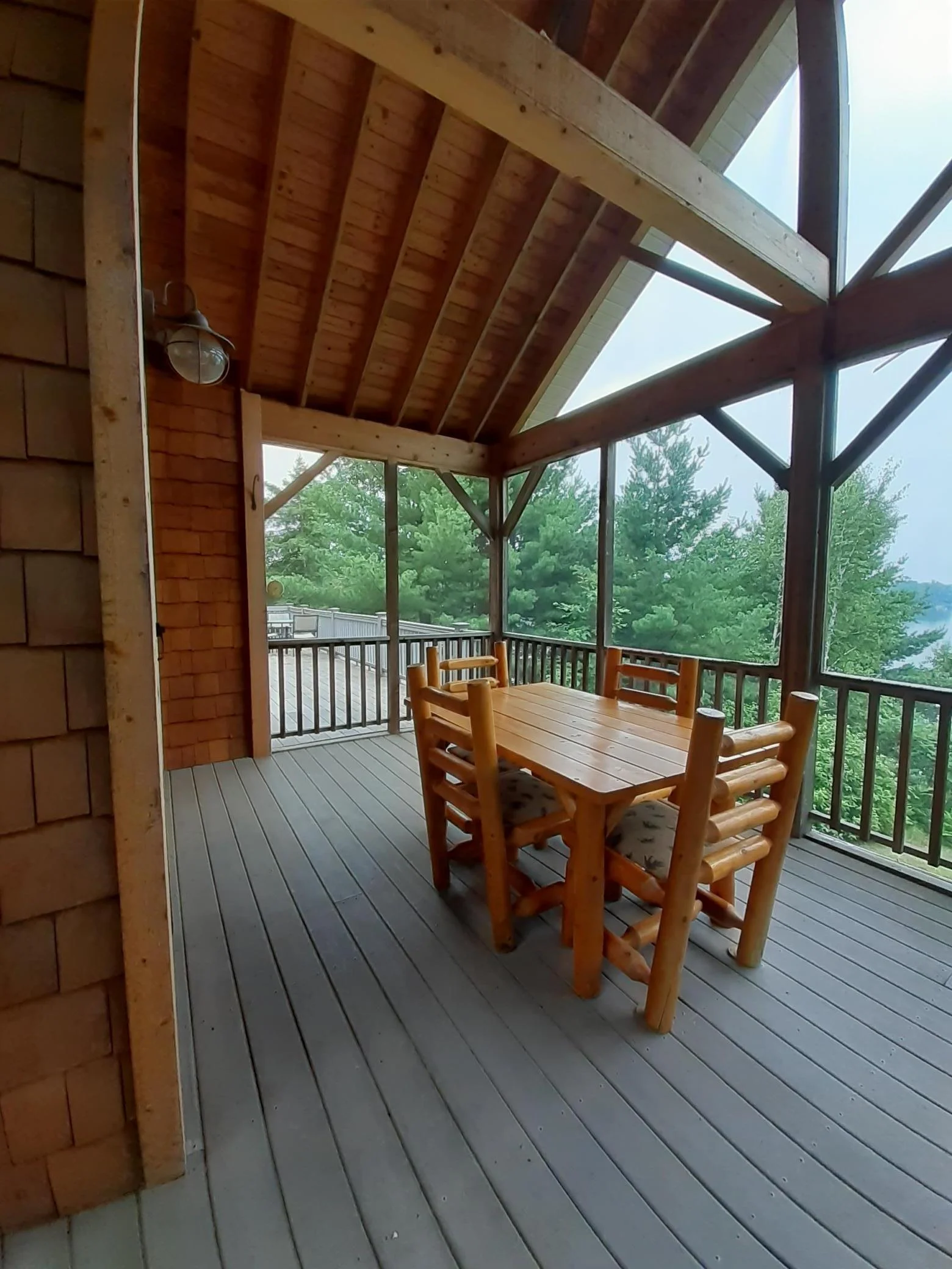 Porch view to deck.jpg