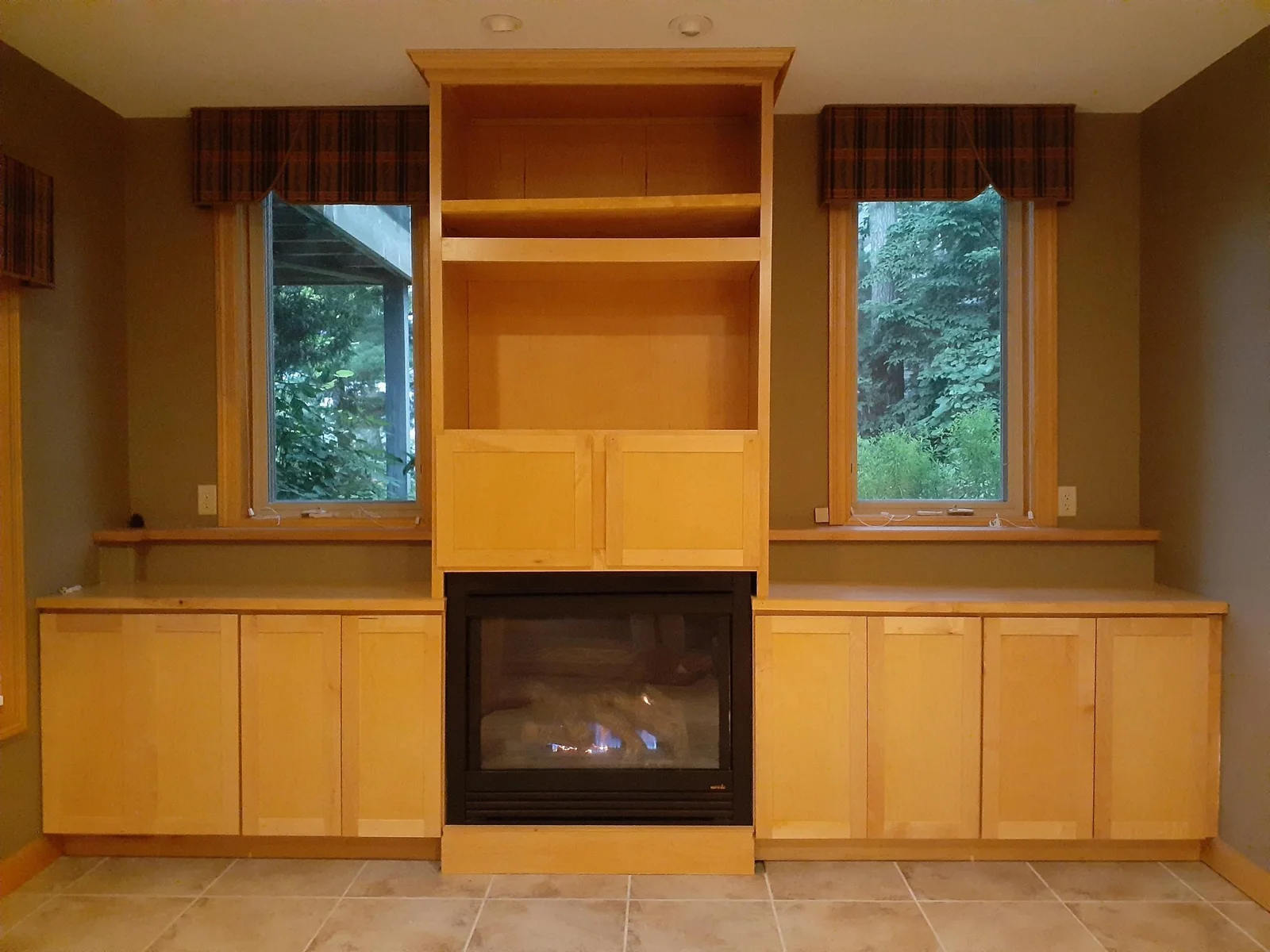 Family Room Fireplace.jpg