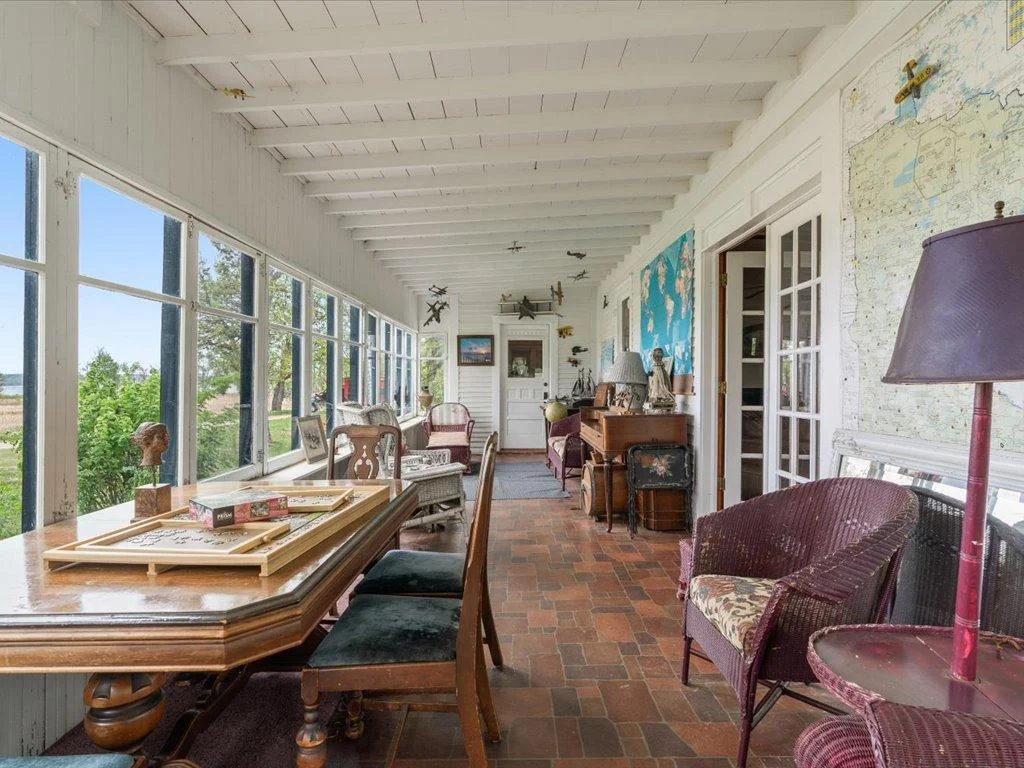 three season porch
