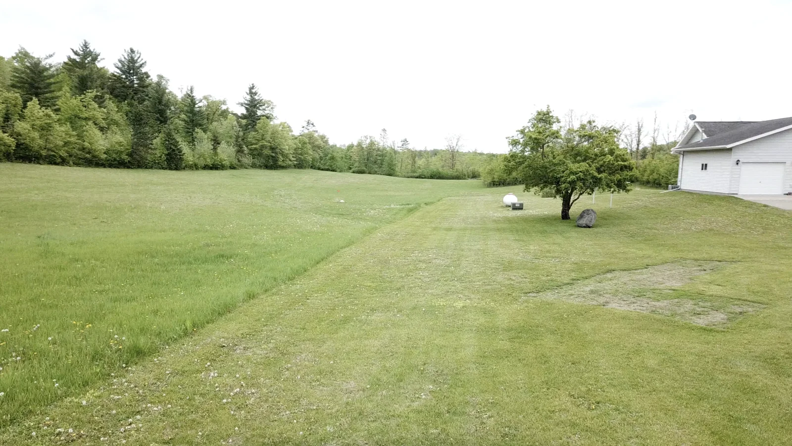 Thumbnail photo 46
