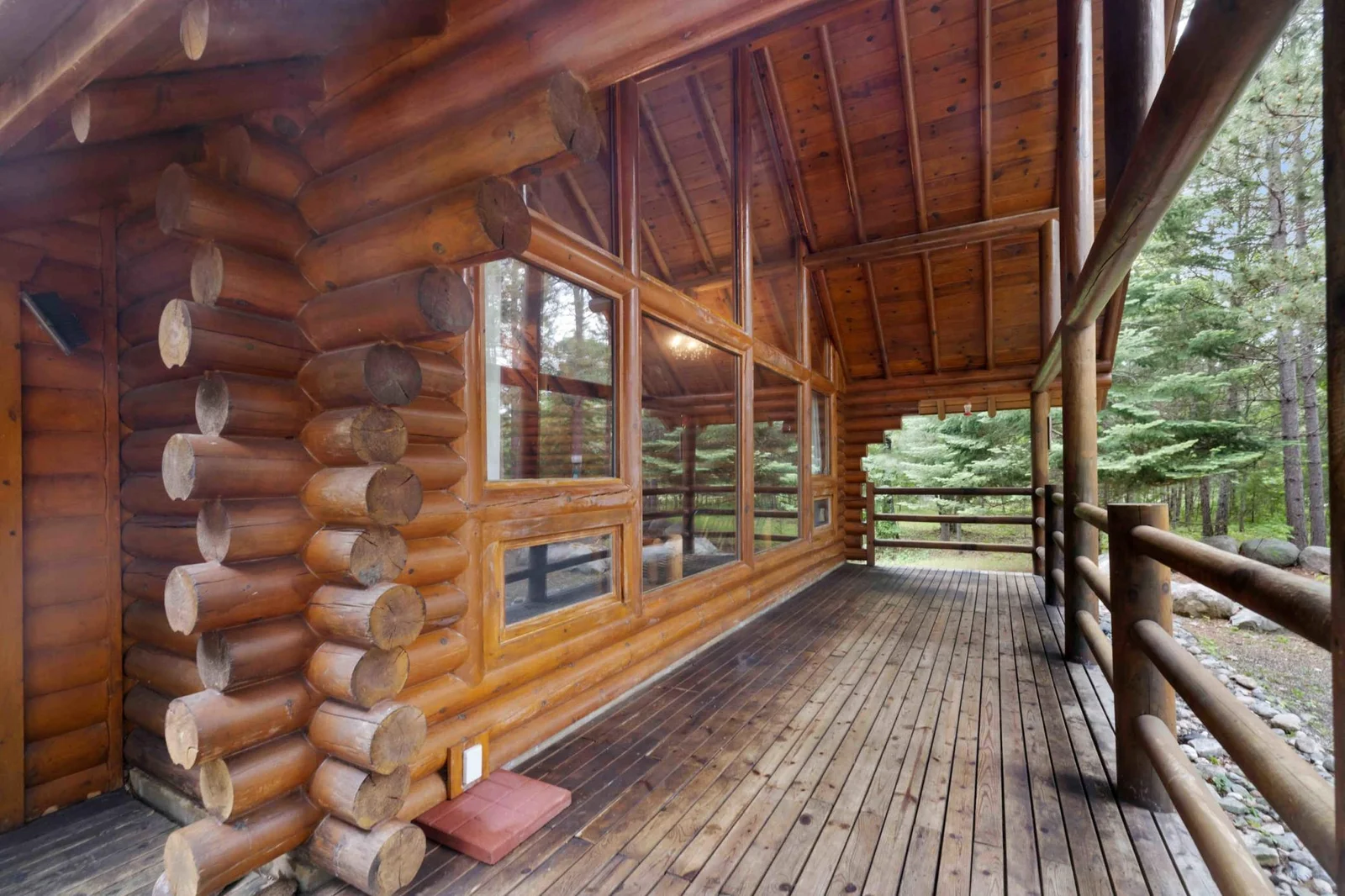 Stunning front porch!