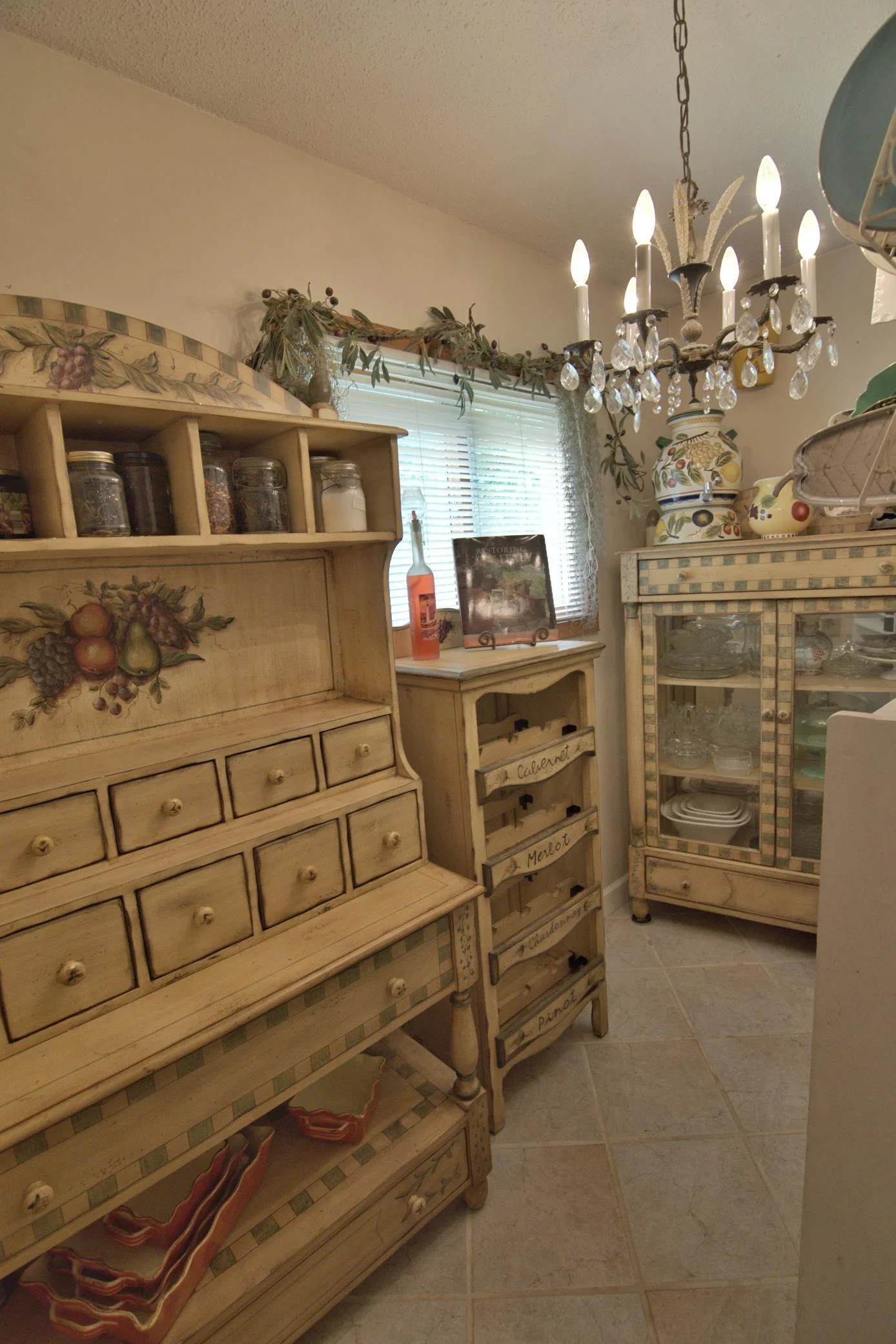 Pantry - closet