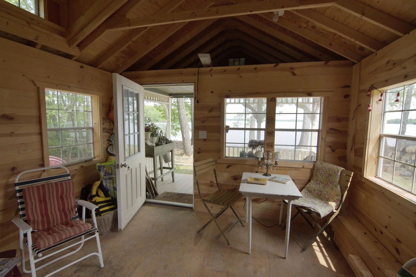 She shed interior