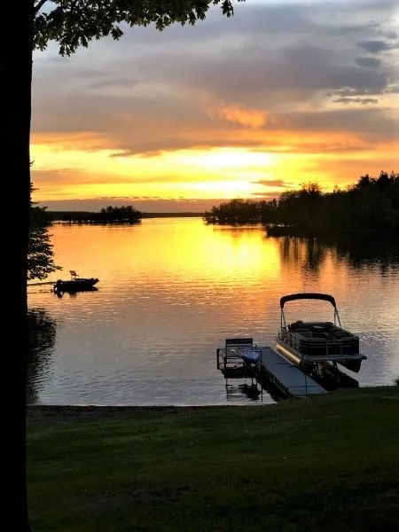 Beautiful Sunsets on Lake Nelson