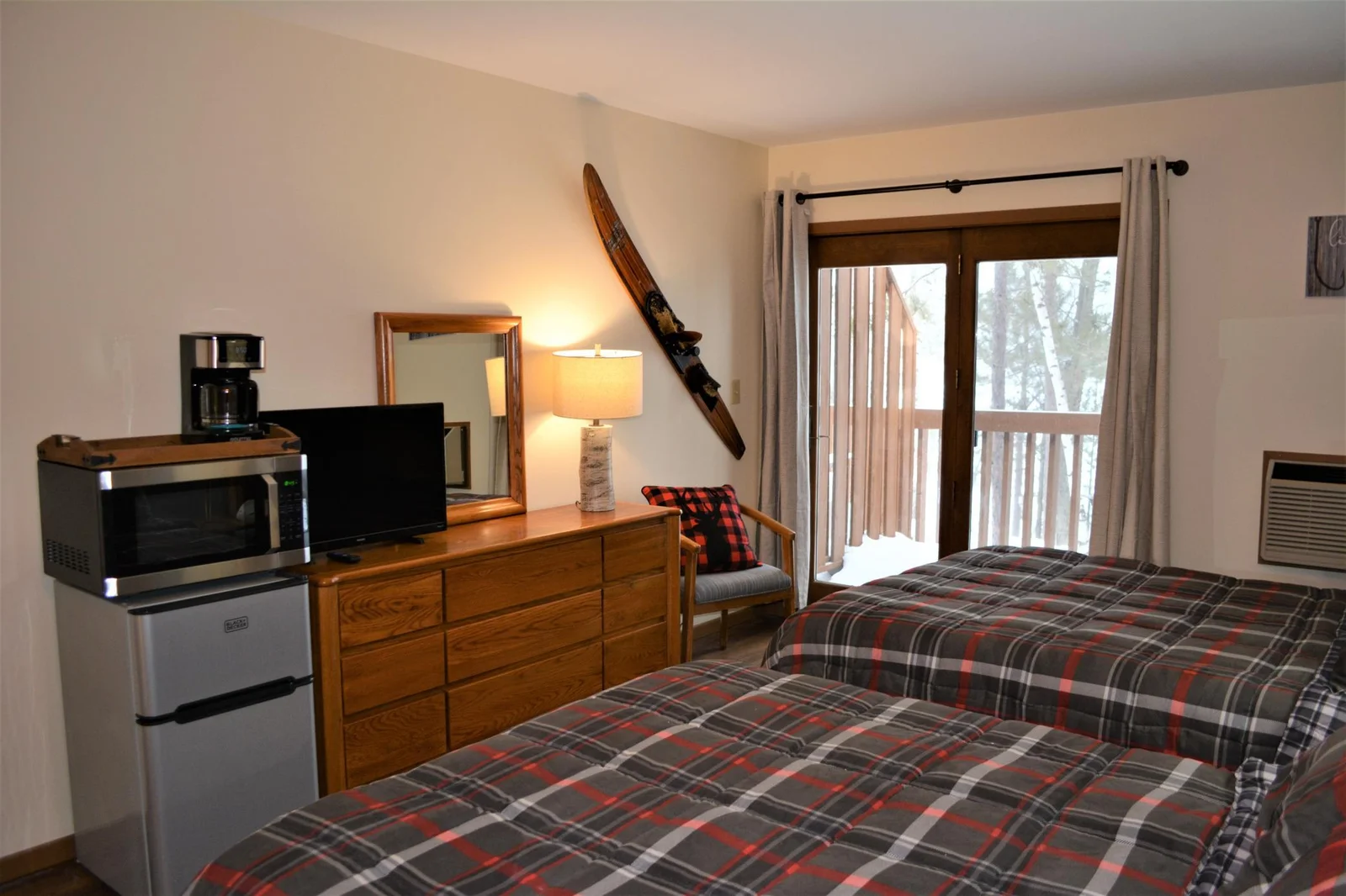 Unit #21 - Accessible Room