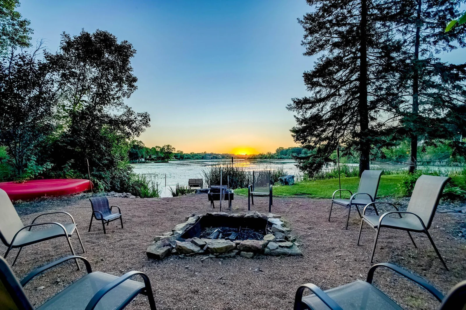 521104 Meadowlark Dr.jpg