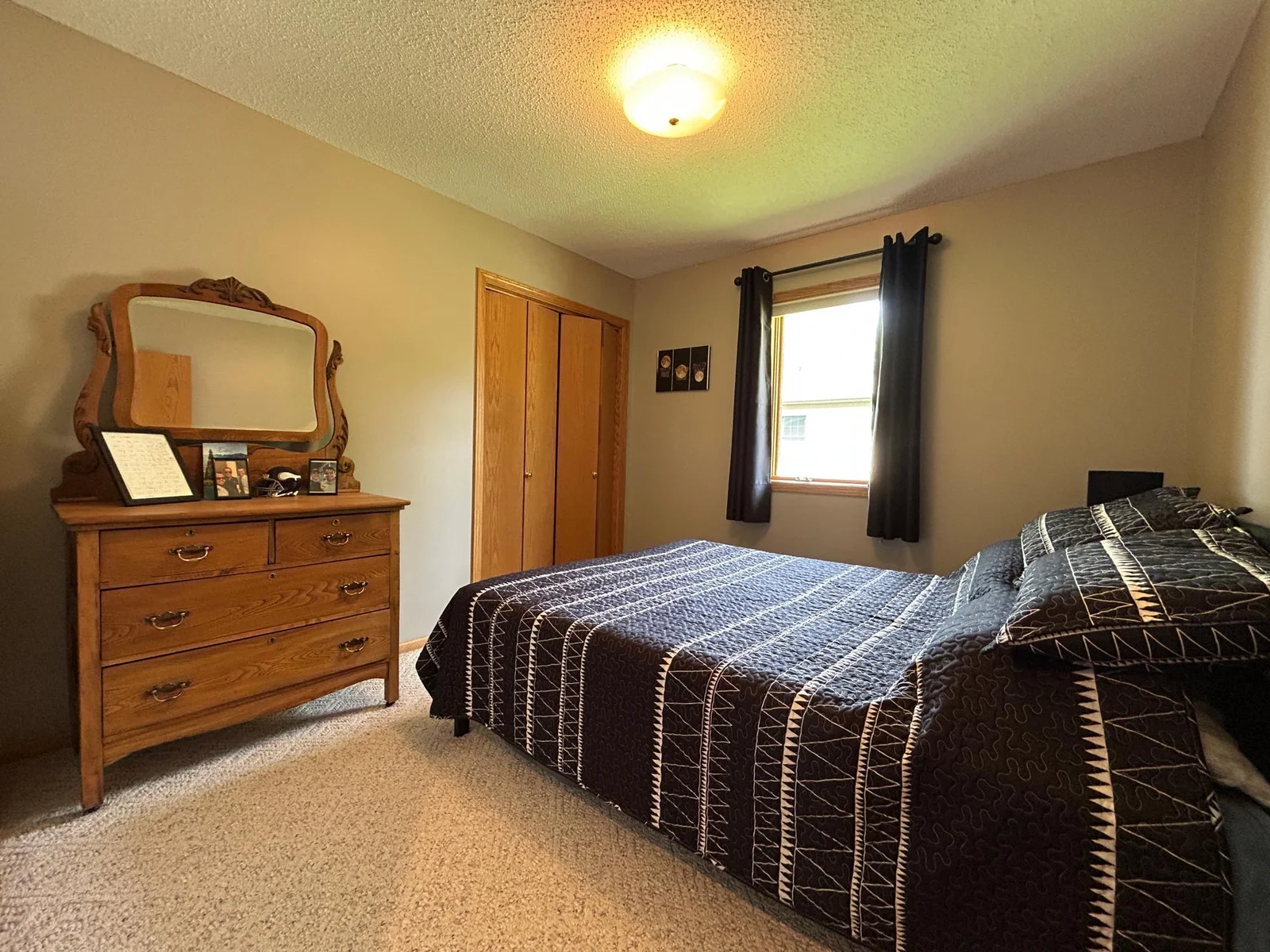 Bedroom 3.JPG