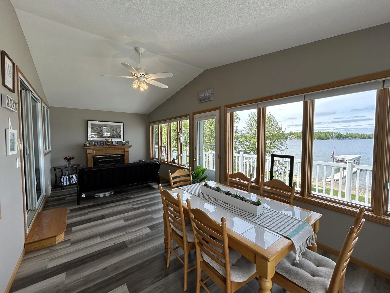 Large Four Season Porch.JPG