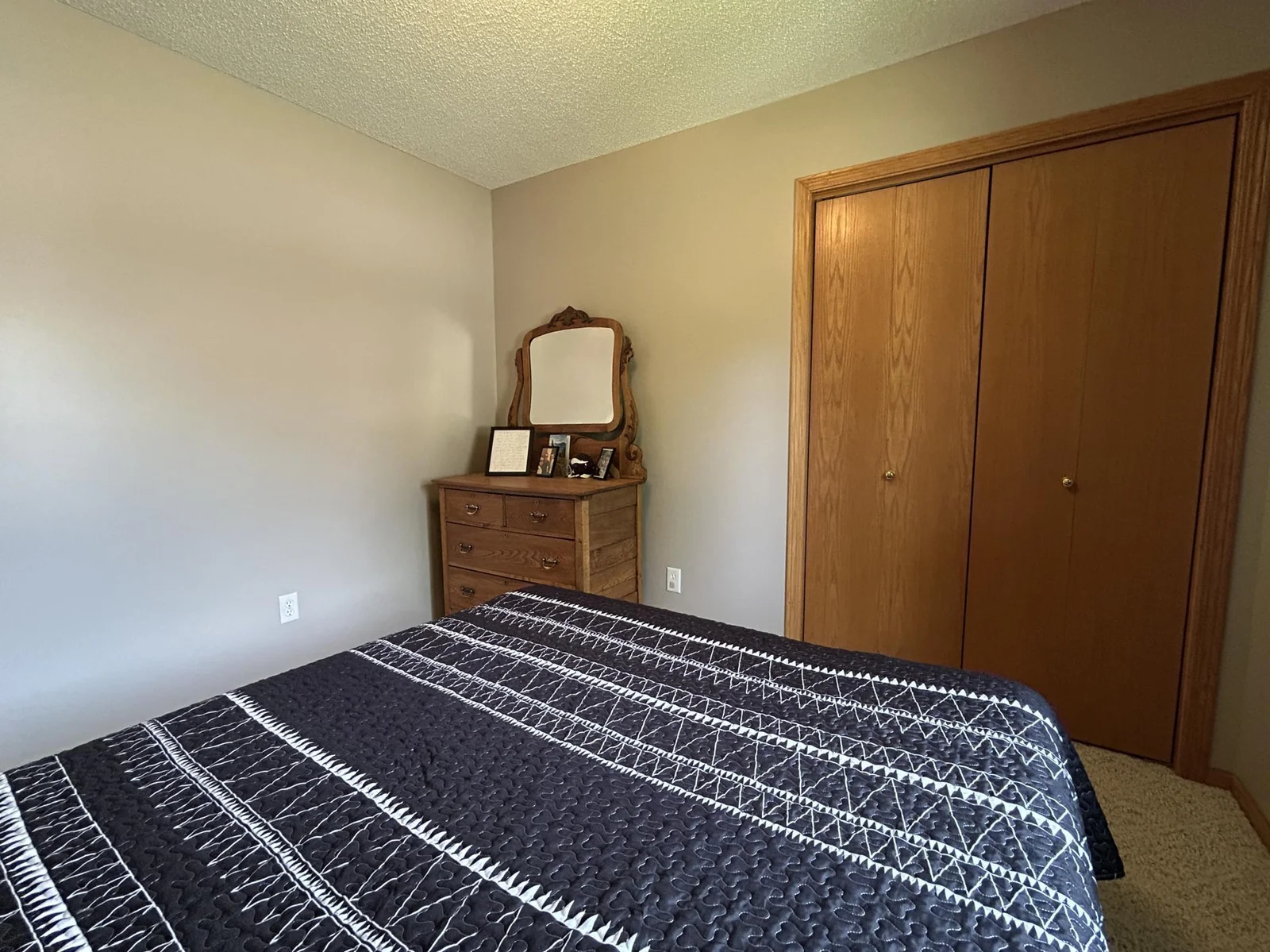 Bedroom 3.JPG