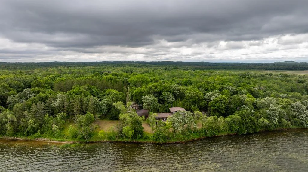 Amdak_ 22560 E Height of Land Dr Detroit Lakes--02.jpg